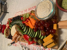 Load image into Gallery viewer, Charcuterie/ Grazing Platter